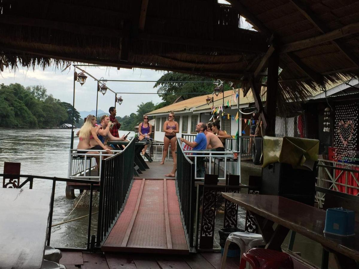 แพแหม่มทัวร์ Appartement Ban Huai Maenam Noi Buitenkant foto