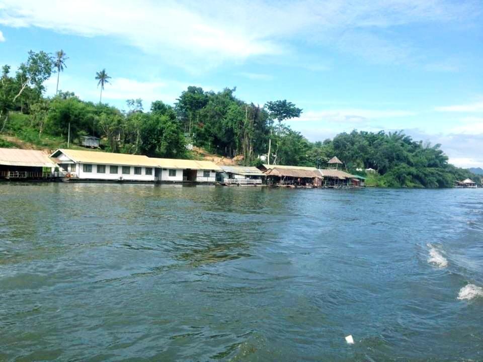 แพแหม่มทัวร์ Appartement Ban Huai Maenam Noi Buitenkant foto