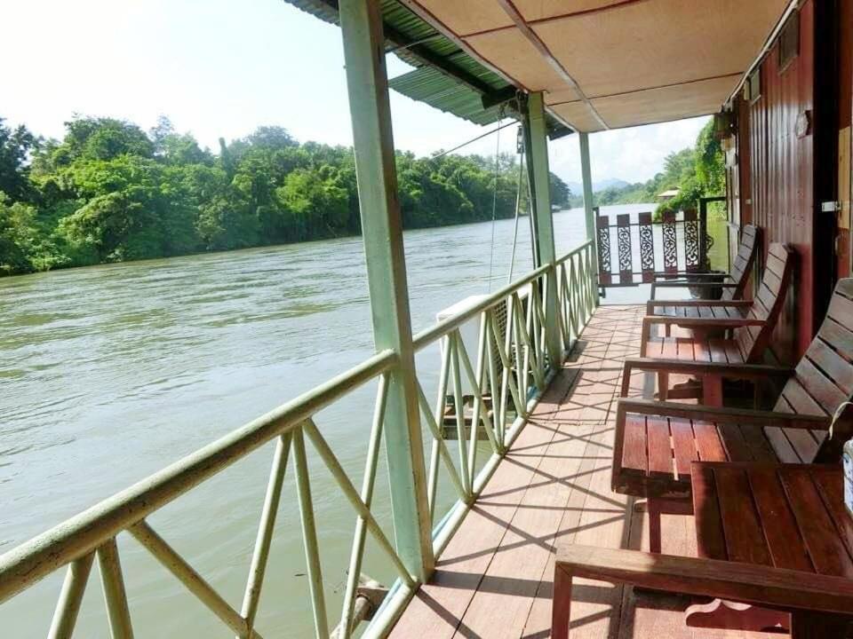 แพแหม่มทัวร์ Appartement Ban Huai Maenam Noi Buitenkant foto